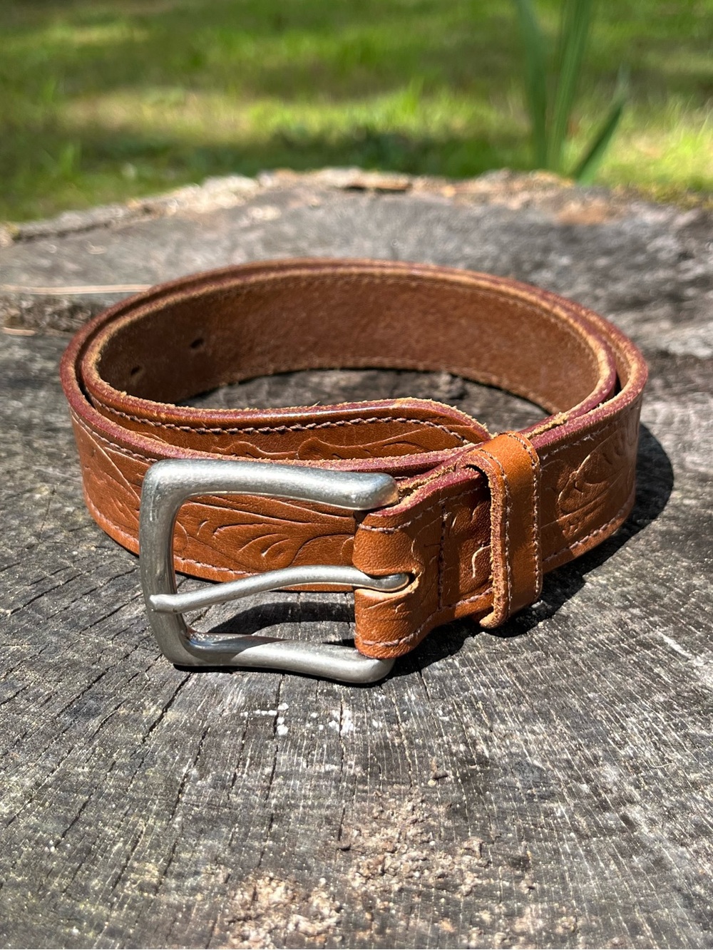 90s Banana Republic Floral Tooled Genuine Leather Silver-Toned Buckle Tan Boho